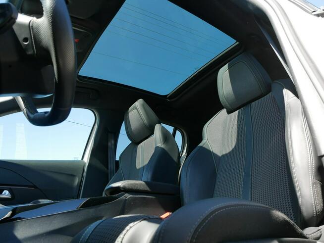 Peugeot 208 GT 50kWh -Panorama -Kamera -Navi -Tempomat -Full LED -Grzane fotele