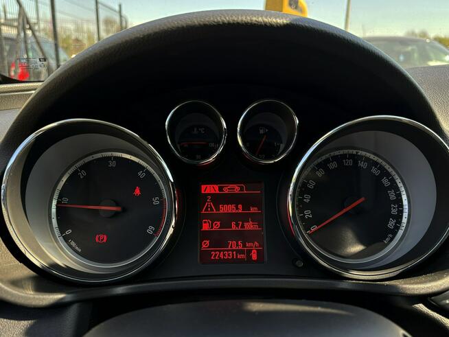 Opel Insignia Sports Tourer Insignia Sport Tourer 2.0 160 km bi-xenon NAVI pdc SERWIS 2013