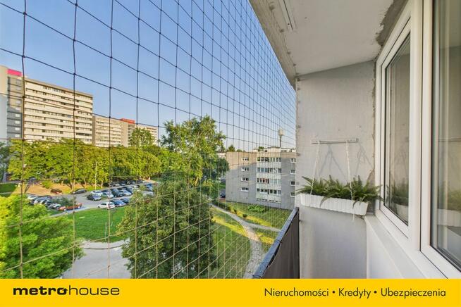 TYSIĄCLECIE, 3 pokoje 46 m2, balkon, niski blok