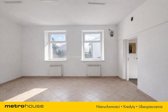 Lokal usługowo-handlowy w centrum miasta.