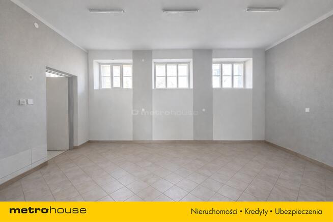 Lokal usługowo-handlowy w centrum miasta.