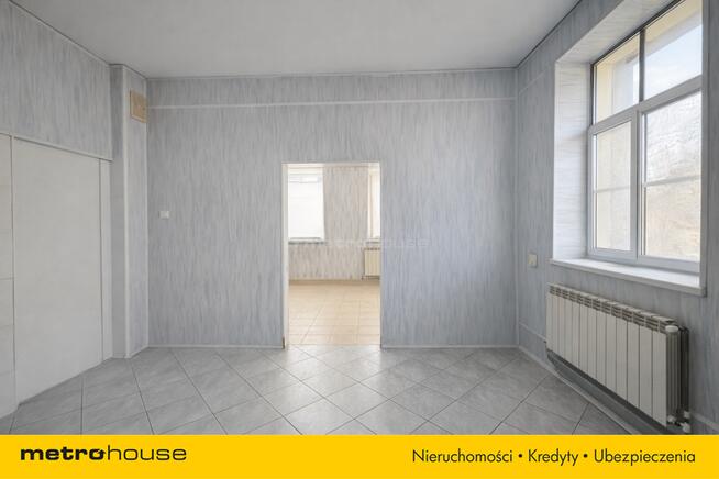 Lokal usługowo-handlowy w centrum miasta.