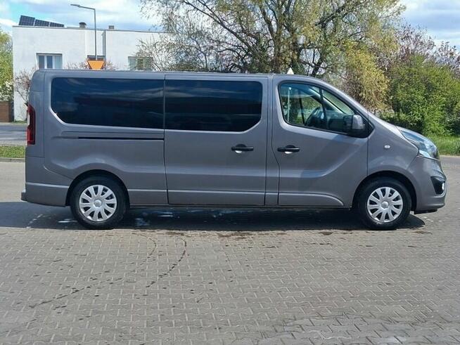 Opel Vivaro Long Długi 9 osób 2 x Klima i Grzanie Navi 134TK