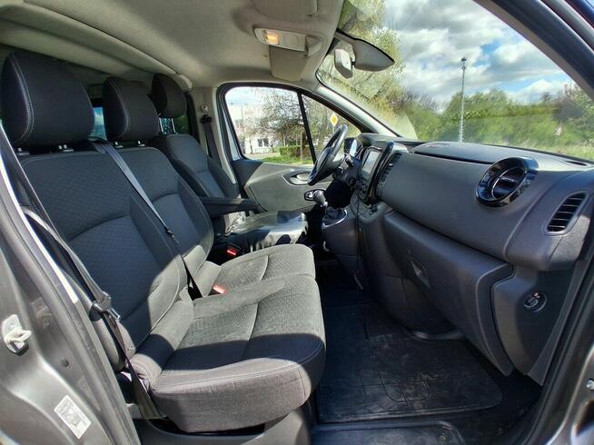 Opel Vivaro Long Długi 9 osób 2 x Klima i Grzanie Navi 134TK
