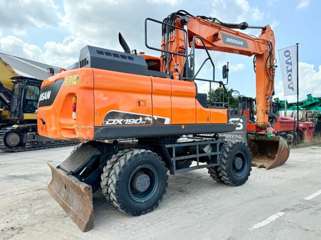 Doosan DX190W-5