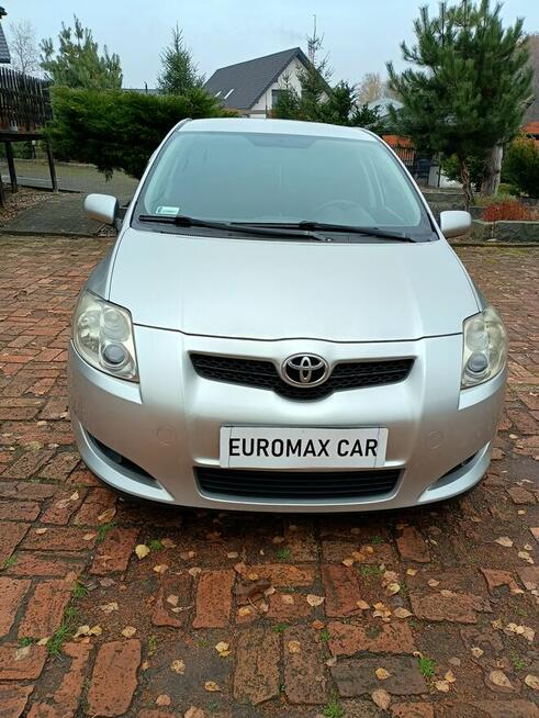 ZADBANY AURIS diesel 2,0 !!!MOŻLIWA ZAMIANA !!