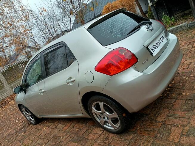 ZADBANY AURIS diesel 2,0 !!!MOŻLIWA ZAMIANA !!