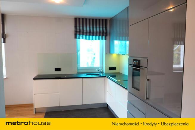 Apartament - 4 pokoje z garażem i balkonem!