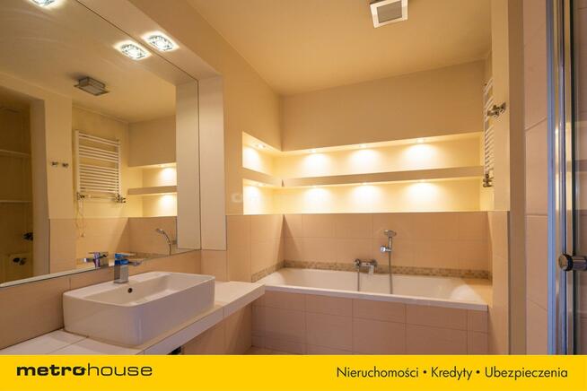 Apartament - 4 pokoje z garażem i balkonem!