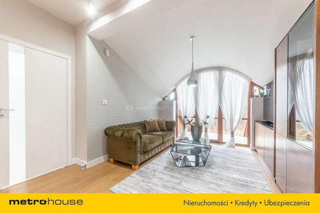 Rezydencja na działce 1680 m² komfort i prestiż