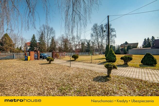 Duży dom mieszkalno-usługowyTomaszowska 3 364 m²