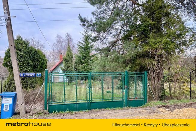 Działka budowlano-rekreacyjna z murowanym domkiem.