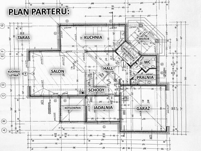 Własny raj z basenem, z widokiem na jezioro i góry