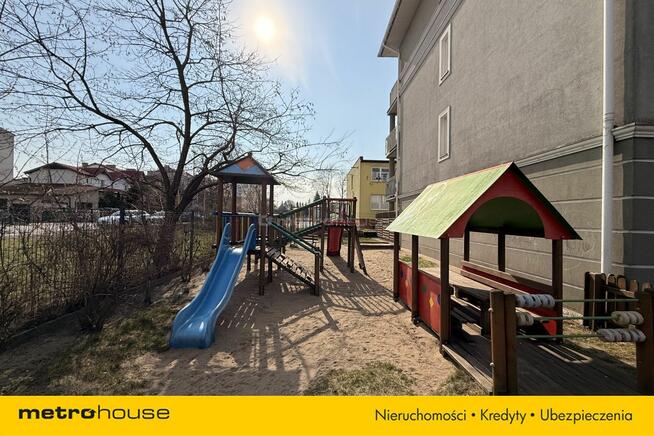 MIESZKANIE 4 pokoje 300 m od PKP osiedle zamknięte