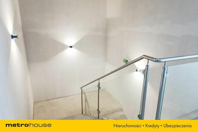 Obiekt magazynowo - biurowy 1400 m2 blisko Węgrowa