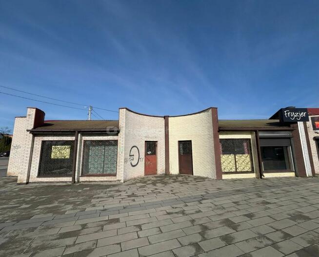 Lokal Usługowo- Handlowy w centrum Łaz