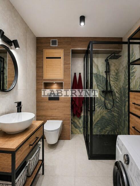 M-4 63m2, po remoncie, schowek, winda, balkon