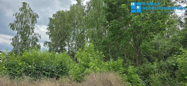Działka narożna o pow. 1580m2 przy drodze gminnej