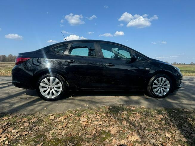 Opel Astra Niski przebieg, zadbany, 1.4 turbo 140 koni