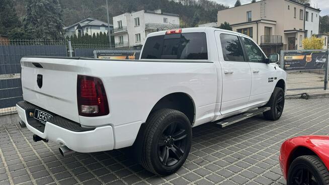 RAM Sport 5.7HEMI Kamera cofania Podgrz. fotele+kierownica Wentyle