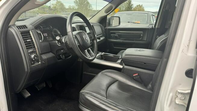 RAM Sport 5.7HEMI Kamera cofania Podgrz. fotele+kierownica Wentyle