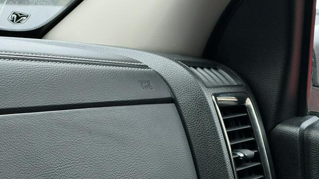 RAM Sport 5.7HEMI Kamera cofania Podgrz. fotele+kierownica Wentyle