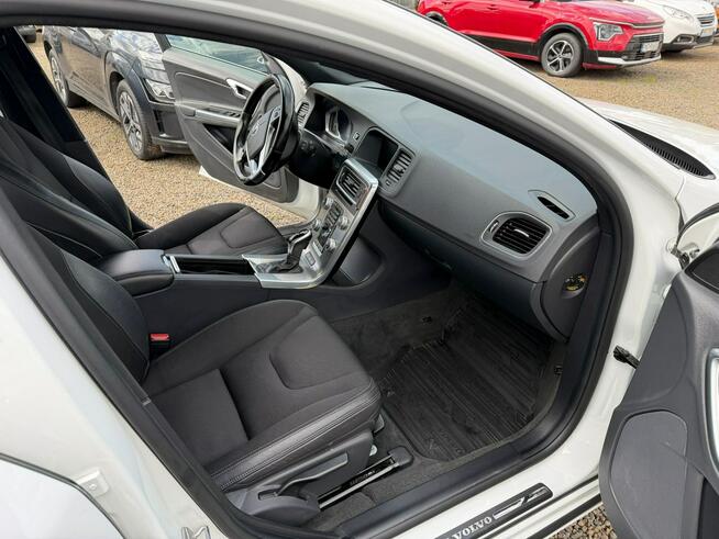 Volvo V60 automat, navi, kamera, AWD, gwarancja!