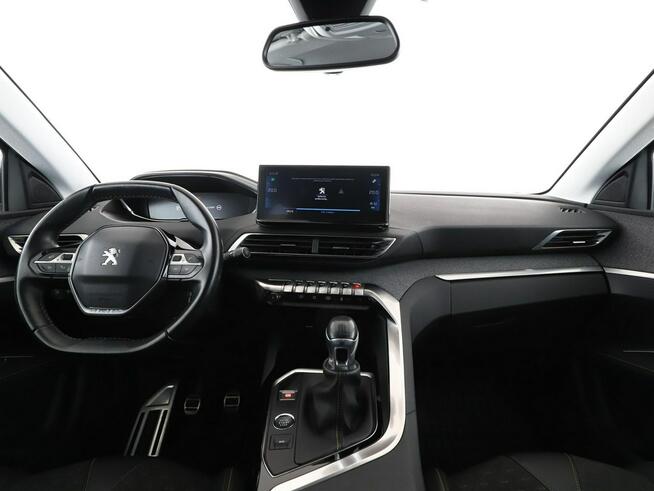 Peugeot 3008 full LED półskóra virtual cocpit navi klima auto kamera i czujniki par