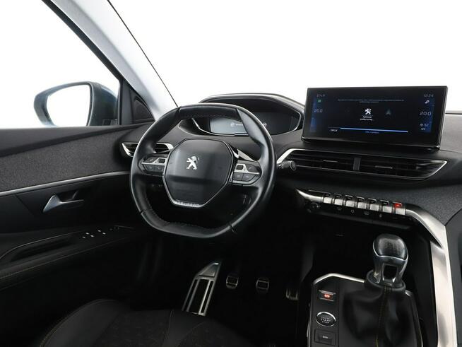 Peugeot 3008 full LED półskóra virtual cocpit navi klima auto kamera i czujniki par