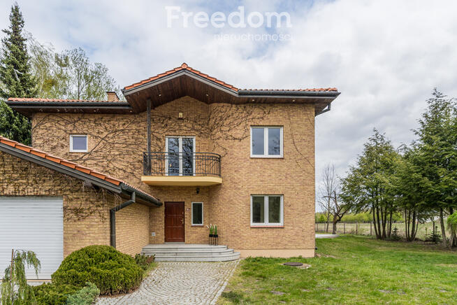 Elegancki Dom 302,5 m² Kady, działka 2680 m²