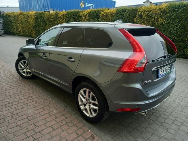 Volvo XC 60 Manual Ledy Virtual Skóry Grz.Fotele El.Klapa Nowe Opony Bezwypadkowy