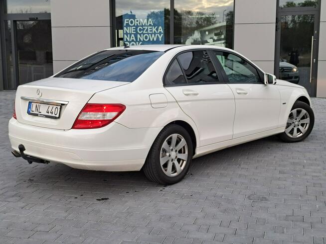 MERCEDES-BENZ Klasa C z 2010 roku