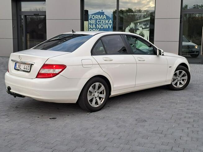 MERCEDES-BENZ Klasa C z 2010 roku