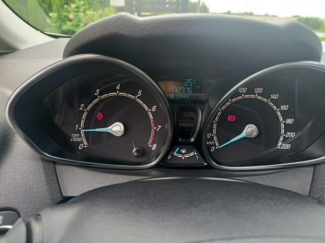 Ford fiesta wzorowy stan bogata dokumentacja
