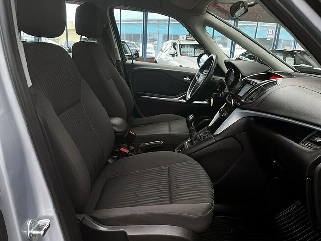 Opel Zafira BENZYNA 7-Osób NAVI+2xKlimatronic HAK GWARANCJA Krajowy Bezwypadkowy