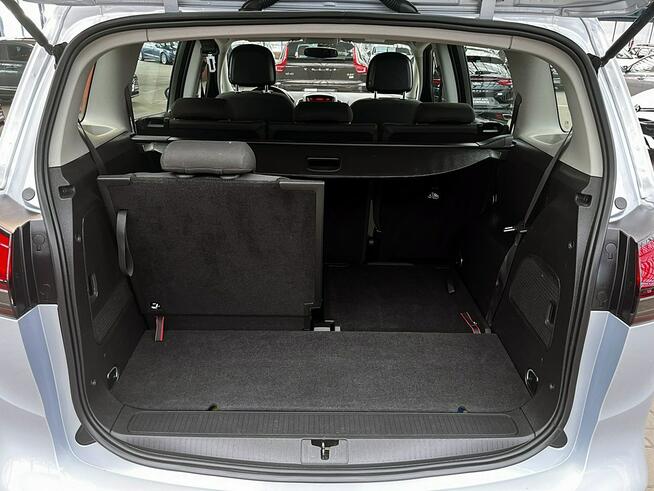 Opel Zafira BENZYNA 7-Osób NAVI+2xKlimatronic HAK GWARANCJA Krajowy Bezwypadkowy