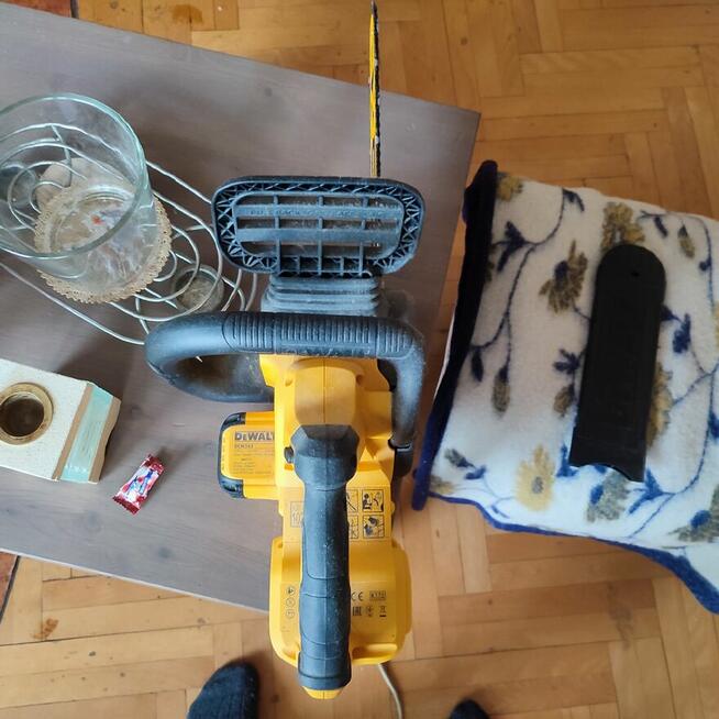 Sprzedam pilarkę elektryczna na baterie