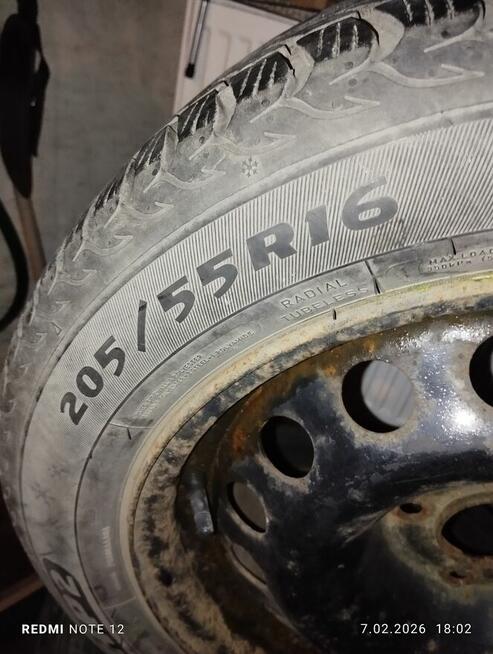 Opony zimowe wraz z felgami 205/55r16
