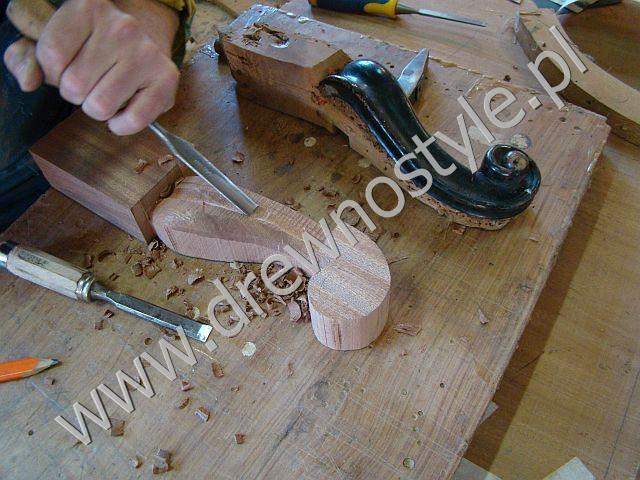 PREFESJONALNA RENOWACJA ANTYKÓW WSZYSTKICH DREWNOSTYLE.PL