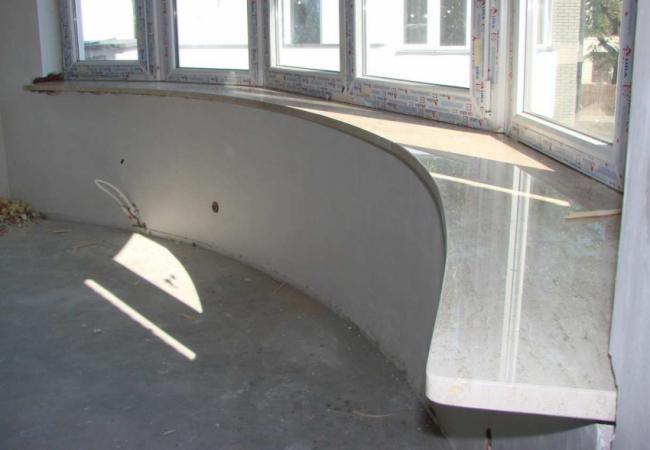 EM-DI parapety, blaty, rolety i inne