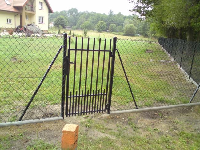 Ogrodzenia Siatką, Bramy,Słupki,Siatka