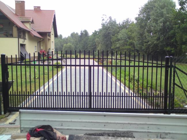 Ogrodzenia Siatką, Bramy,Słupki,Siatka
