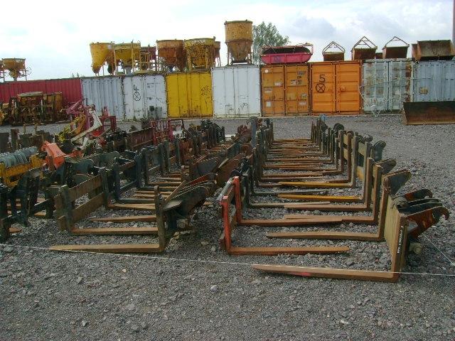 Szybkozłącza do koparek, łyżki do maszyn, widły, Wengrzyn