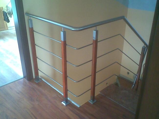 balustrady ze stali nierdzewnej