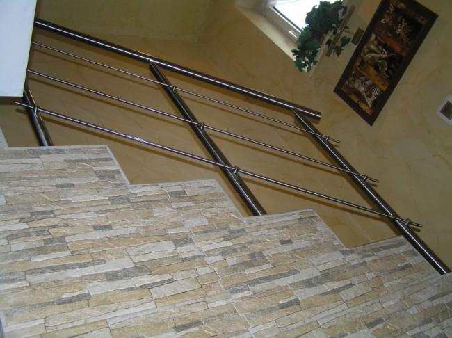 balustrady ze stali nierdzewnej