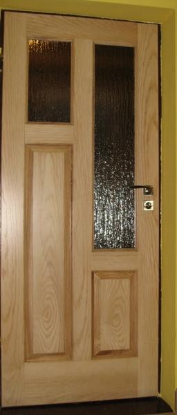 DRZWI DREWNIANE