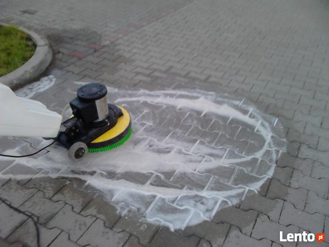 Mycie kostki brukowej czyszczenie usuwanie oleju!!!!!