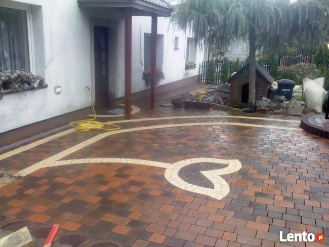 Brukarstwo, układanie kostki brukowej, usługi brukarskie