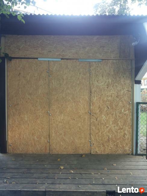 Pawilon handlowy, pawilon usługowy, budka, kiosk.