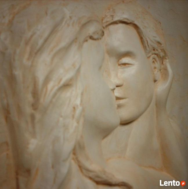 Płaskorzeźba gipsowa